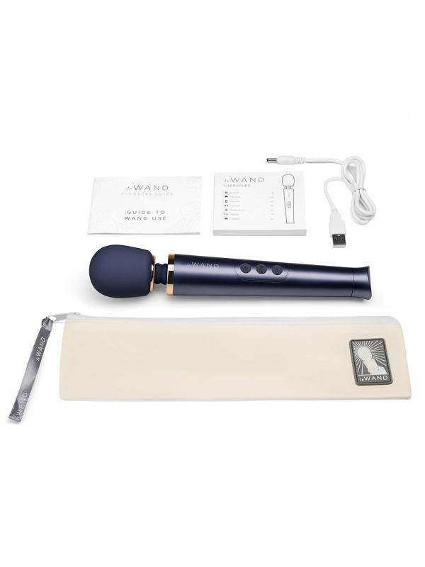 Le Wand Petite Rechargeable Massager Navy