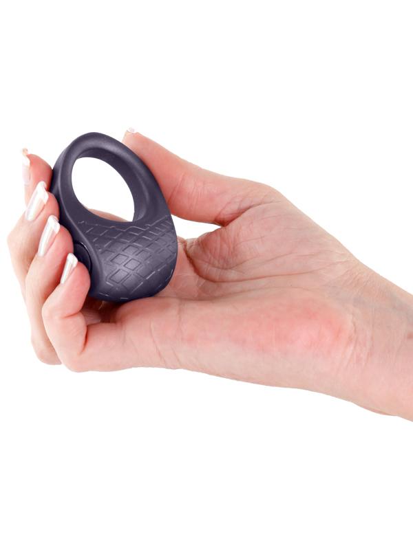 Seduction Levi Metallic Gray