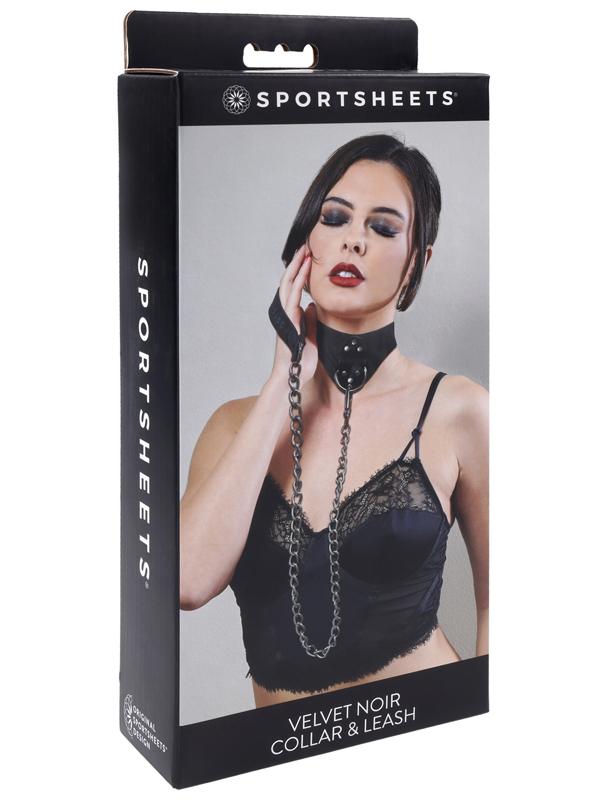 Velvet Noir Collar and Leash