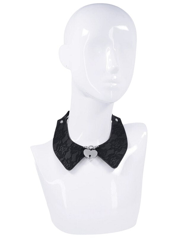 Sex and Mischief Heartbound Lace Day Collar