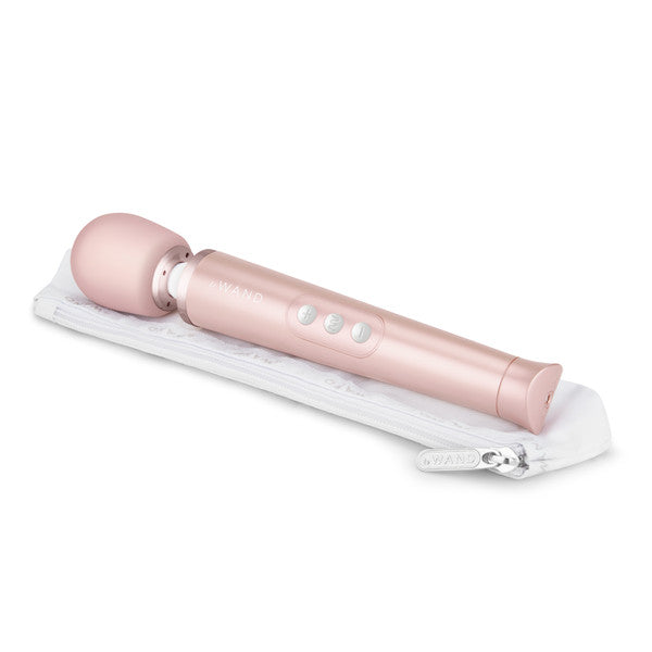 Le Wand Petite Rechargeable Massager Rose Gold