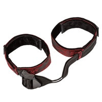 Scandal Bicep Restraint Red